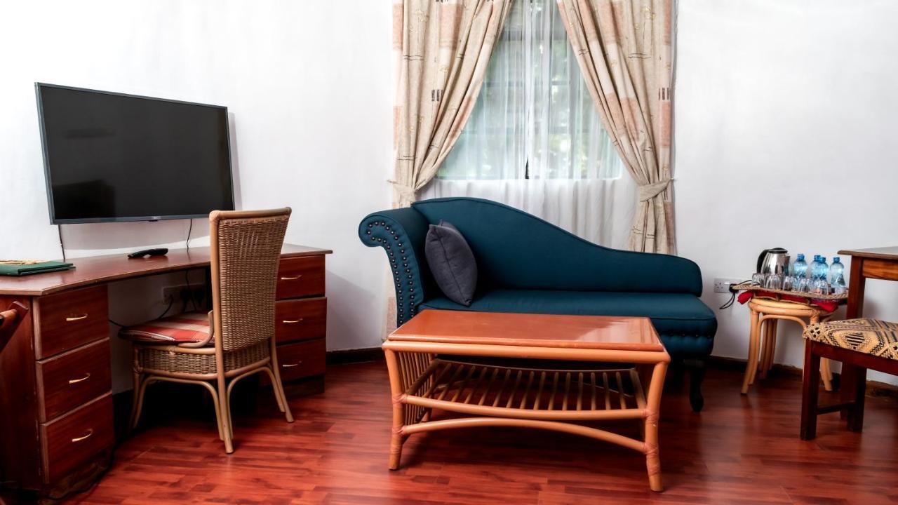 Poa Place Resort & Hotel - Where Nature Meets Comfort Eldoret Bagian luar foto