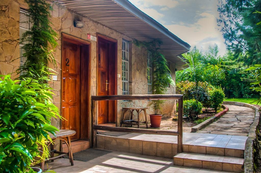 Poa Place Resort & Hotel - Where Nature Meets Comfort Eldoret Ruang foto