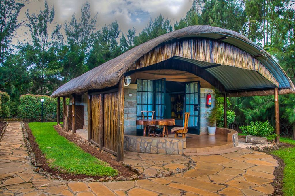 Poa Place Resort & Hotel - Where Nature Meets Comfort Eldoret Ruang foto
