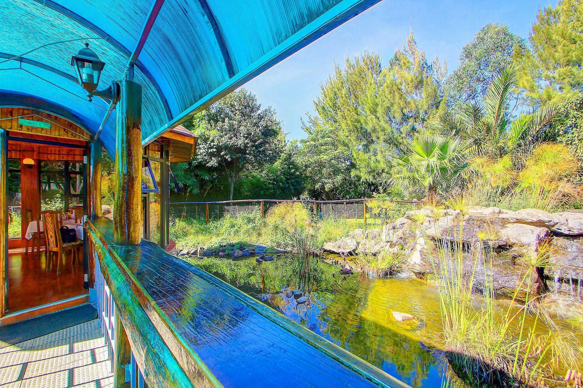 Poa Place Resort & Hotel - Where Nature Meets Comfort Eldoret Bagian luar foto