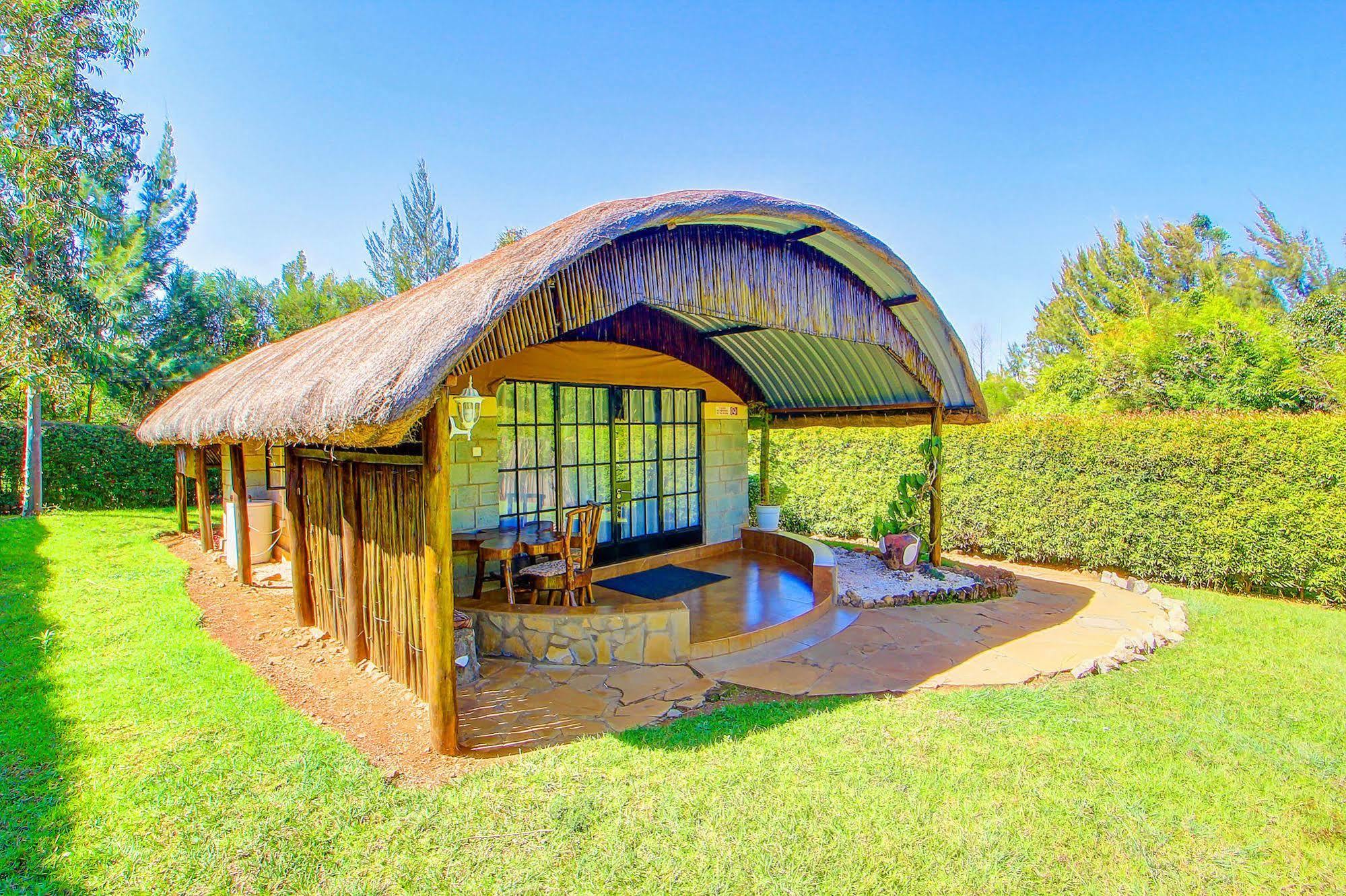Poa Place Resort & Hotel - Where Nature Meets Comfort Eldoret Bagian luar foto