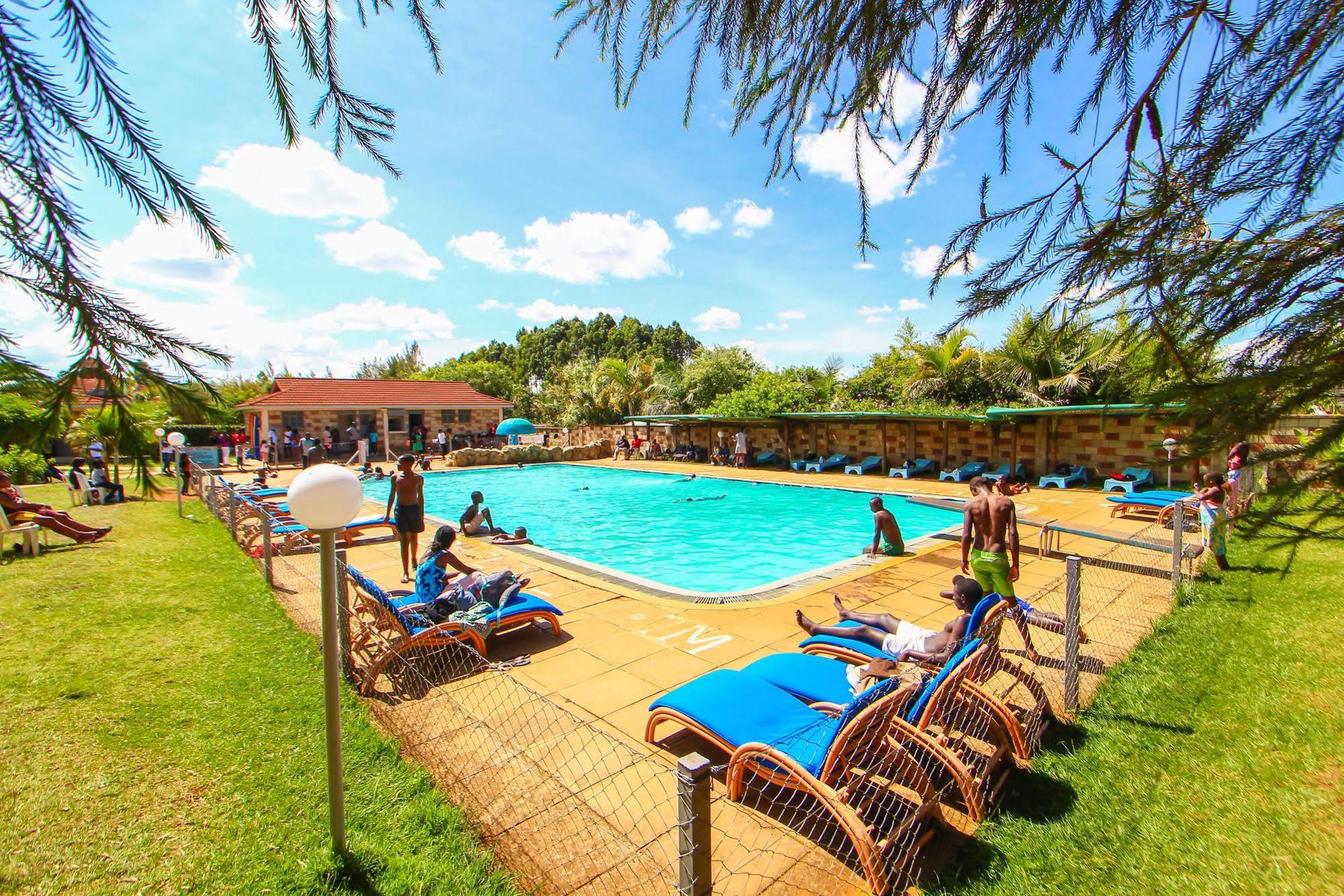 Poa Place Resort & Hotel - Where Nature Meets Comfort Eldoret Bagian luar foto