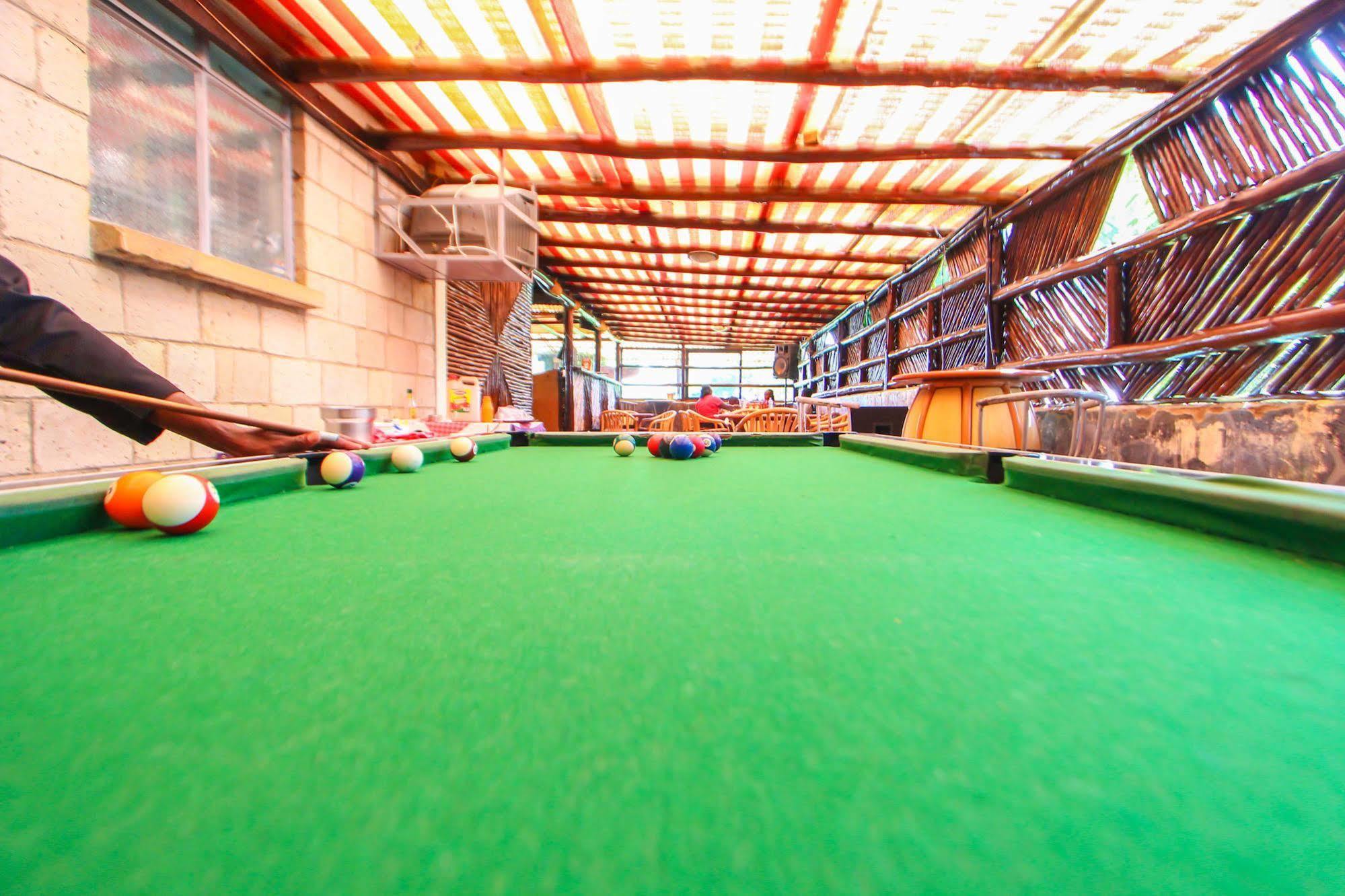 Poa Place Resort & Hotel - Where Nature Meets Comfort Eldoret Bagian luar foto